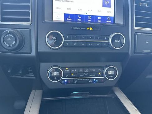 Certified 2020 Ford Expedition Max Limited w/ Equipment Group 302A AWD/4WD image 20