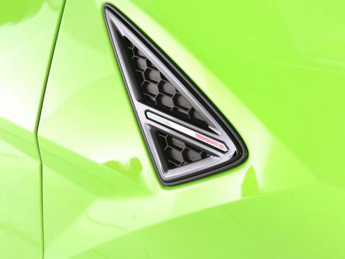 Used 2023 Lamborghini Urus S AWD/4WD image 17