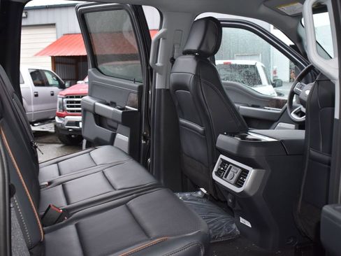 New 2026 Ford F350 Lariat w/ FX4 Off-Road Package image 13