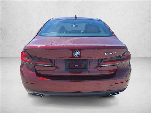 Used 2023 BMW 530i image 6