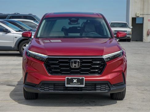 Used 2025 Honda CR-V EX image 4
