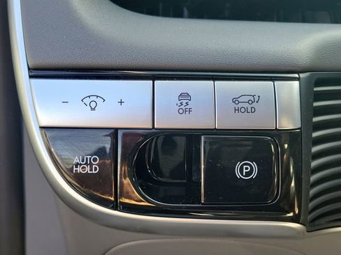 New 2024 Hyundai Ioniq 5 Limited RWD image 19