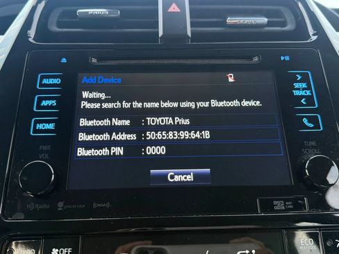 Used 2017 Toyota Prius Prime Advanced FWD image 29