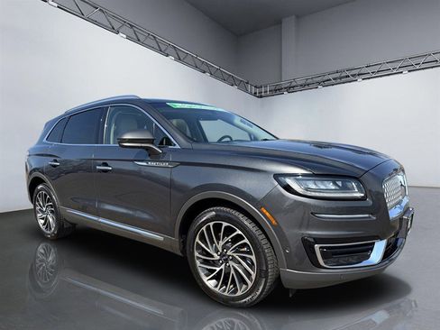 Used 2020 Lincoln Nautilus Reserve w/ Equipment Group 201A image 9