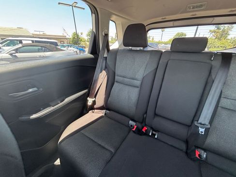 Used 2025 Nissan Rogue SV FWD image 41