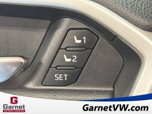 Used 2022 Toyota RAV4 XSE image 38