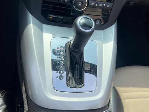 Used 2009 Saturn Sky w/ Premium Trim Package RWD image 27