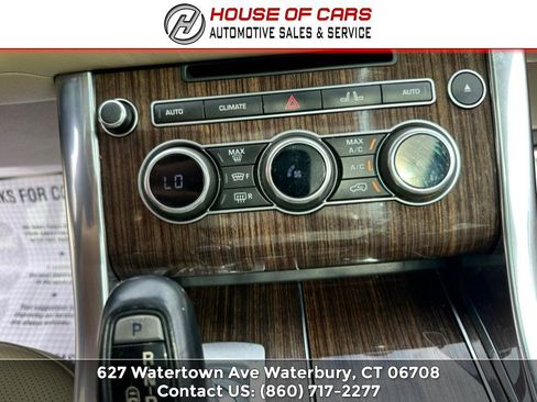 Used 2014 Land Rover Range Rover Sport HSE image 30