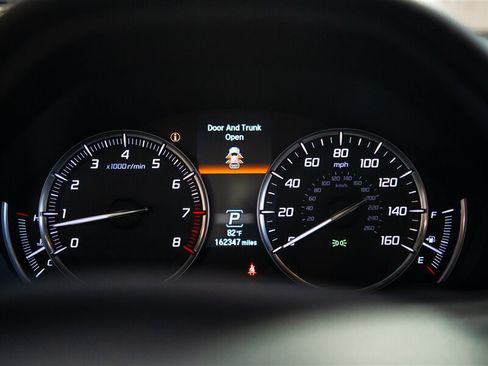 Used 2015 Acura TLX V6 w/ Technology Package FWD image 19