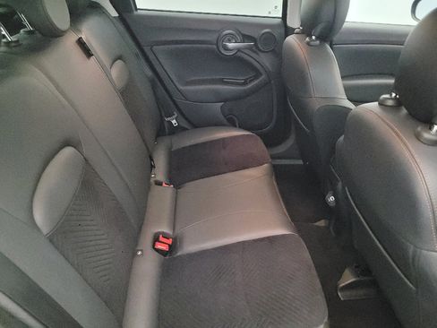 Used 2019 FIAT 500X Trekking w/ Sunroof & Beats Package image 19