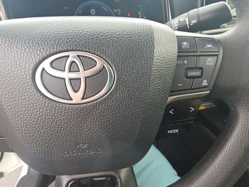 Certified 2025 Toyota Camry LE w/ Convenience Package image 12