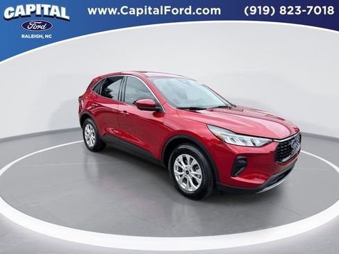 Certified 2023 Ford Escape Active w/ Tech Pack #2 image 2