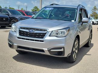 Used 2018 Subaru Forester 2.5i Premium w/ All-Weather Package AWD/4WD video 3