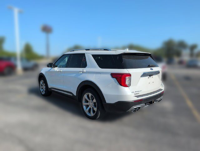 Used 2020 Ford Explorer Platinum w/ Premium Technology Package AWD/4WD image 2