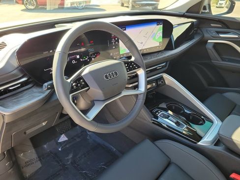 New 2025 Audi Q5 Premium Plus image 10