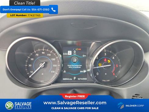 Used 2019 Jaguar F-PACE Premium image 12