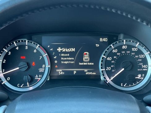 Used 2023 Toyota Highlander LE image 29