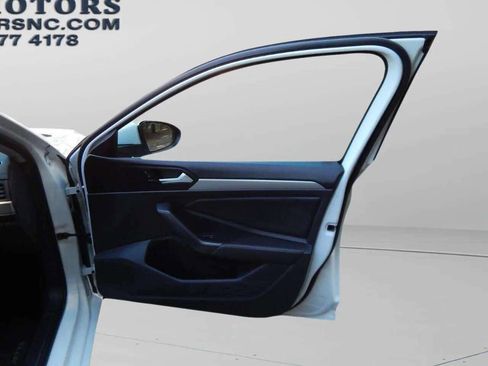 Used 2024 Volkswagen Jetta S image 35