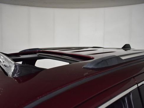 Used 2019 Jeep Grand Cherokee Limited image 45