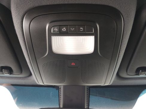 Used 2025 Mercedes-Benz Sprinter 2500 image 15