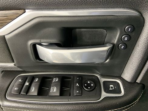Used 2020 RAM 2500 Laramie image 19