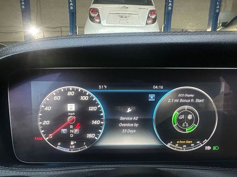 Used 2019 Mercedes-Benz S 560 4MATIC Sedan w/ Premium Package image 13