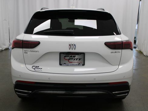 Used 2024 Buick Envision Sport Touring image 7