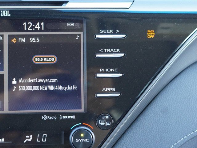 Used 2019 Toyota Camry XSE FWD image 26
