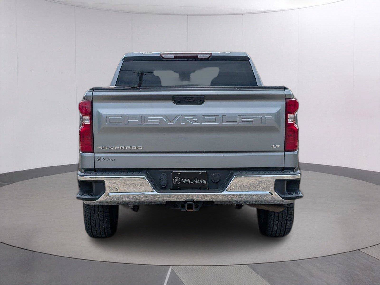 Used 2023 Chevrolet Silverado 1500 LT RWD image 4