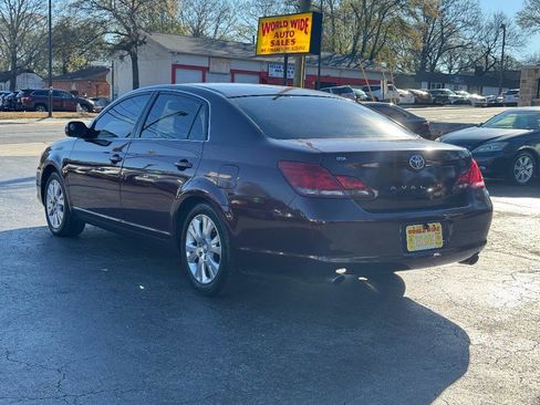 Used 2008 Toyota Avalon XLS image 4