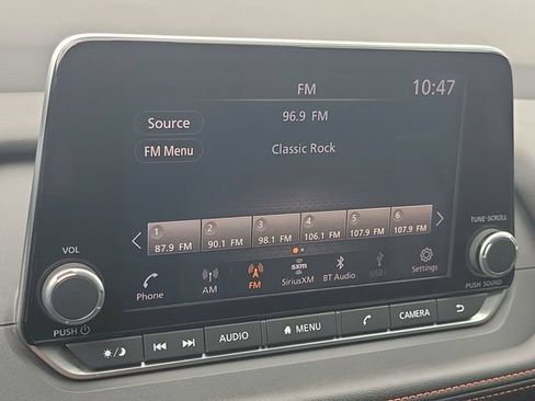Certified 2025 Nissan Rogue SV AWD/4WD image 25