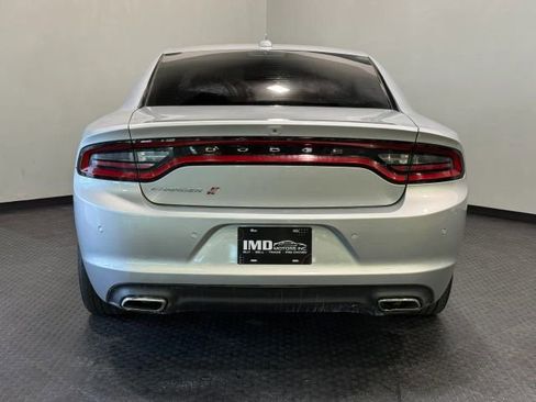 Used 2022 Dodge Charger SXT w/ Cold Weather Package image 7