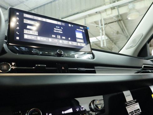 New 2026 Mitsubishi Outlander SE FWD image 12