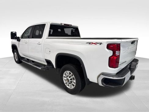 Used 2020 Chevrolet Silverado 2500 LT w/ Convenience Package AWD/4WD image 46