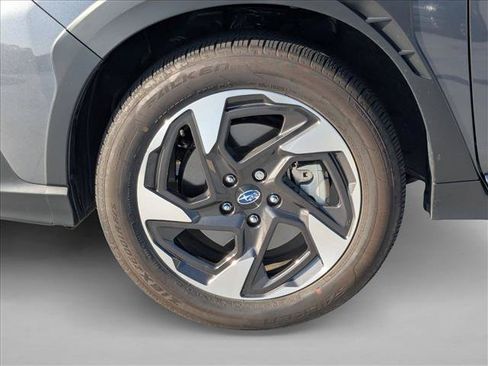 Used 2025 Subaru Crosstrek 2.5i Limited w/ Crosstrek Mirror Package AWD/4WD image 19