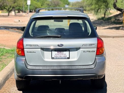 Used 2006 Subaru Outback 2.5i Special Edition AWD/4WD image 4