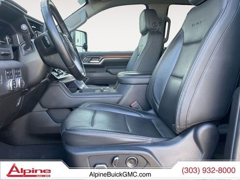 Used 2024 GMC Sierra 3500 Denali w/ Denali Reserve Package AWD/4WD image 9