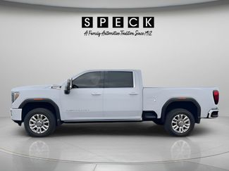 Used 2022 GMC Sierra 3500 Denali AWD/4WD video 2
