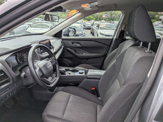 Used 2025 Nissan Rogue SV AWD/4WD image 20