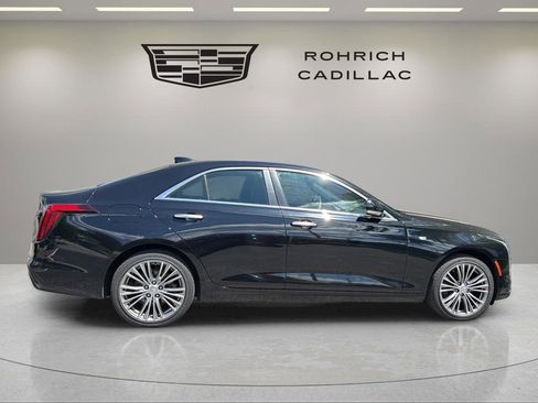 Used 2021 Cadillac CT4 Premium Luxury w/ Technology Package AWD/4WD image 5