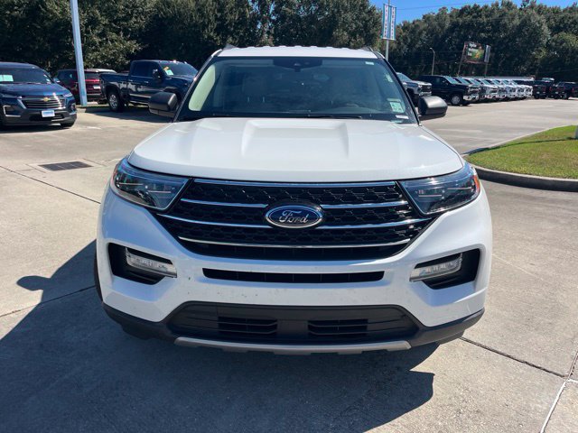 Used 2020 Ford Explorer XLT w/ Equipment Group 202A RWD image 9