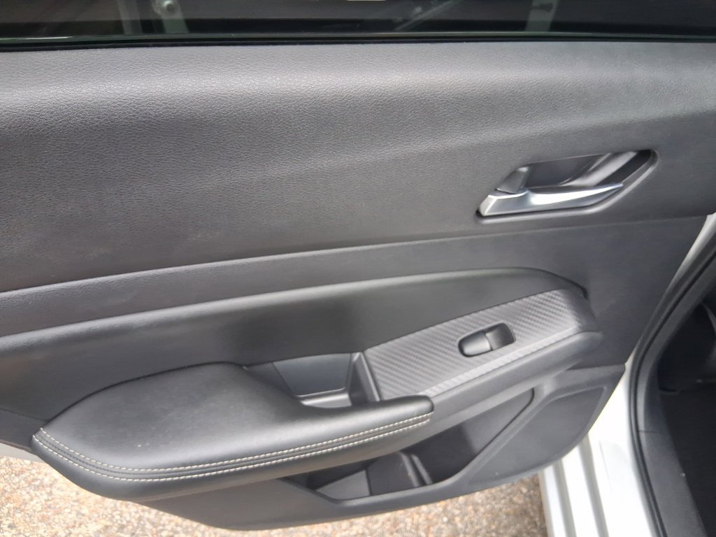 Used 2019 Nissan Altima 2.5 SL FWD image 15