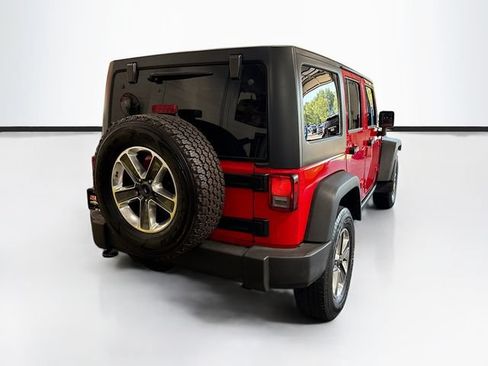 Used 2017 Jeep Wrangler Unlimited Rubicon w/ Connectivity Group AWD/4WD image 6