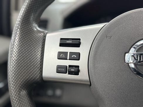 Used 2019 Nissan Frontier SV image 18