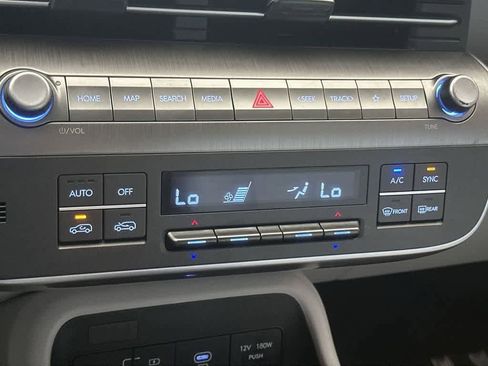 Used 2024 Hyundai Kona SEL image 20