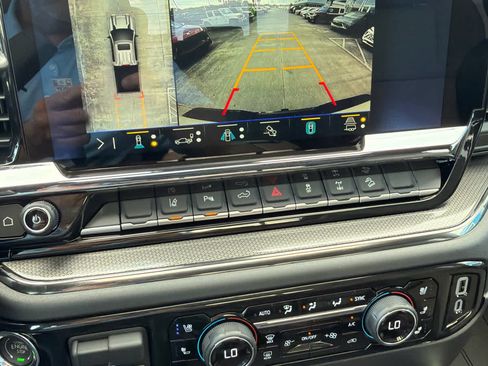 Used 2026 Chevrolet Silverado 2500 ZR2 w/ LPO, Dark Essentials Package AWD/4WD image 19