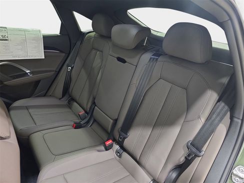 New 2025 Audi Q5 Prestige image 13