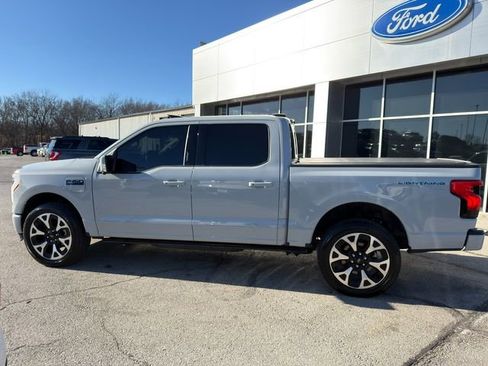 Used 2024 Ford F150 Lightning Platinum image 4