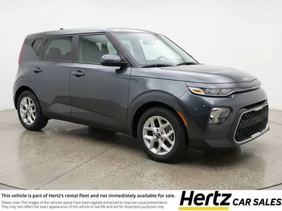 Used 2025 Kia Soul LX w/ LX Technology Package