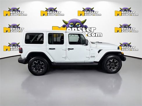 Used 2024 Jeep Wrangler Sahara w/ Technology Group image 4